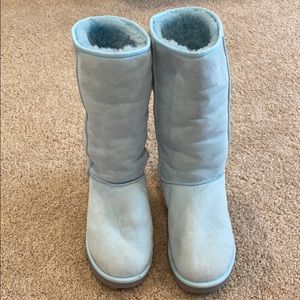 (SOLD)Ugg :: Blue Classic Tall Boot (Size 9)